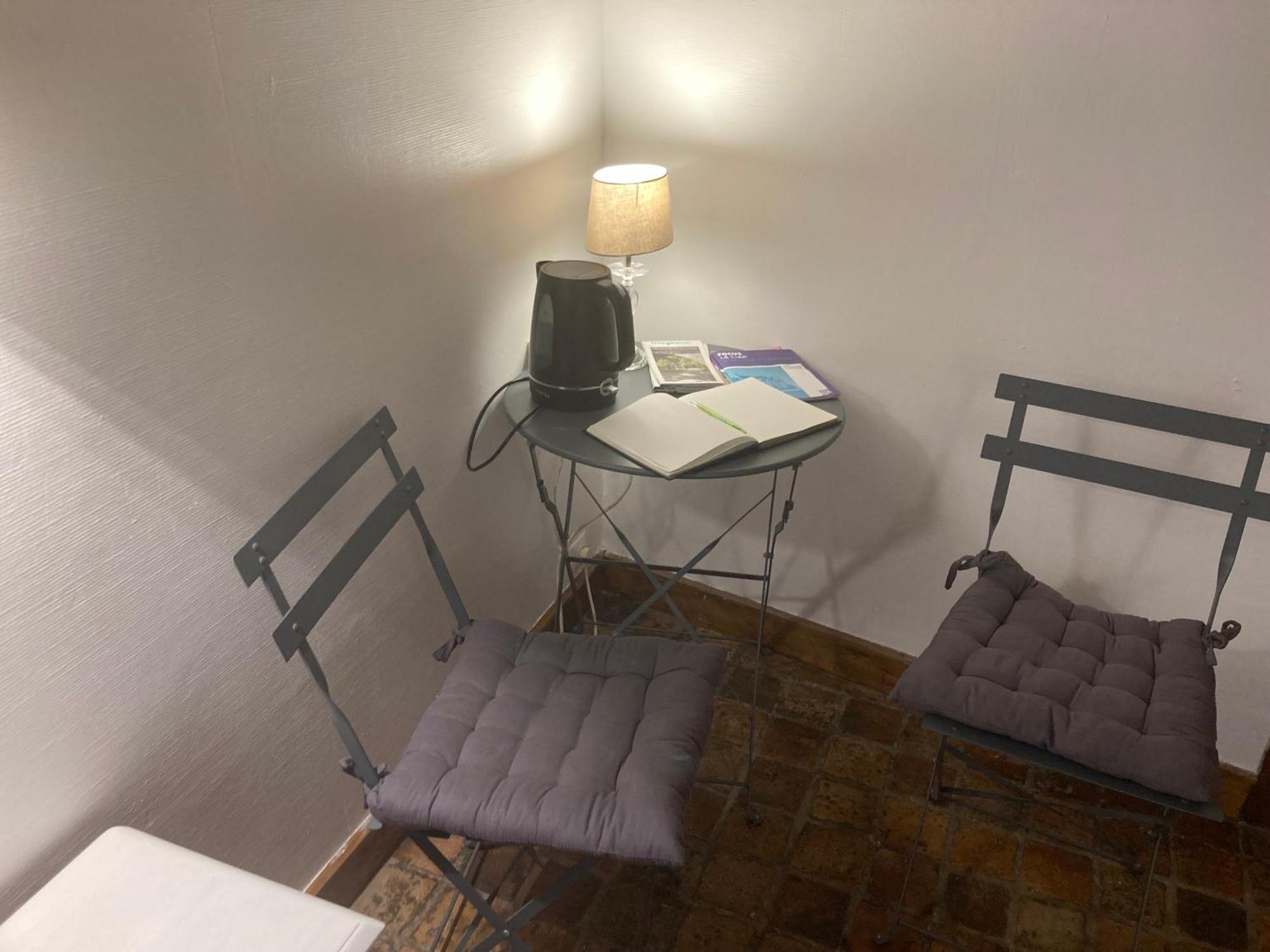 Le Logis Du Vassal Bed & Breakfast Laval  Ngoại thất bức ảnh